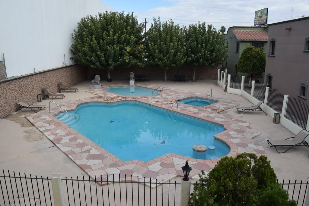 Hotel Suites El Paseo Ciudad Juárez Exteriér fotografie
